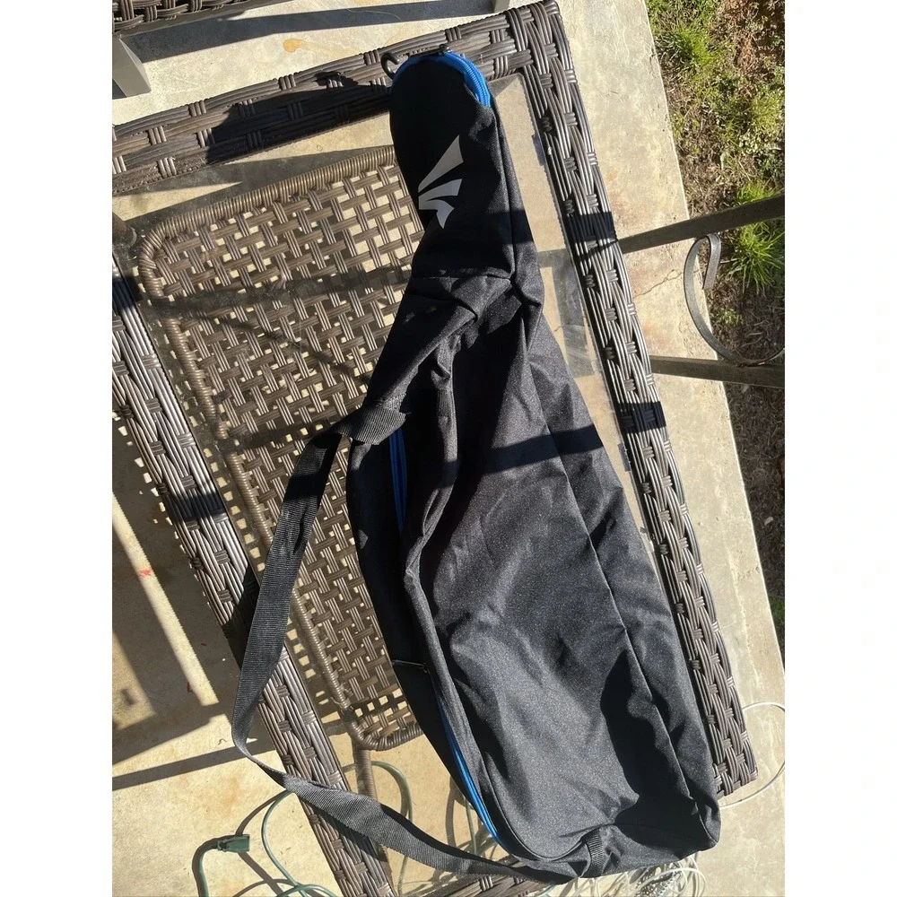Easton Baseball‎ Softball Bat Pack Black Blue Fence Hook